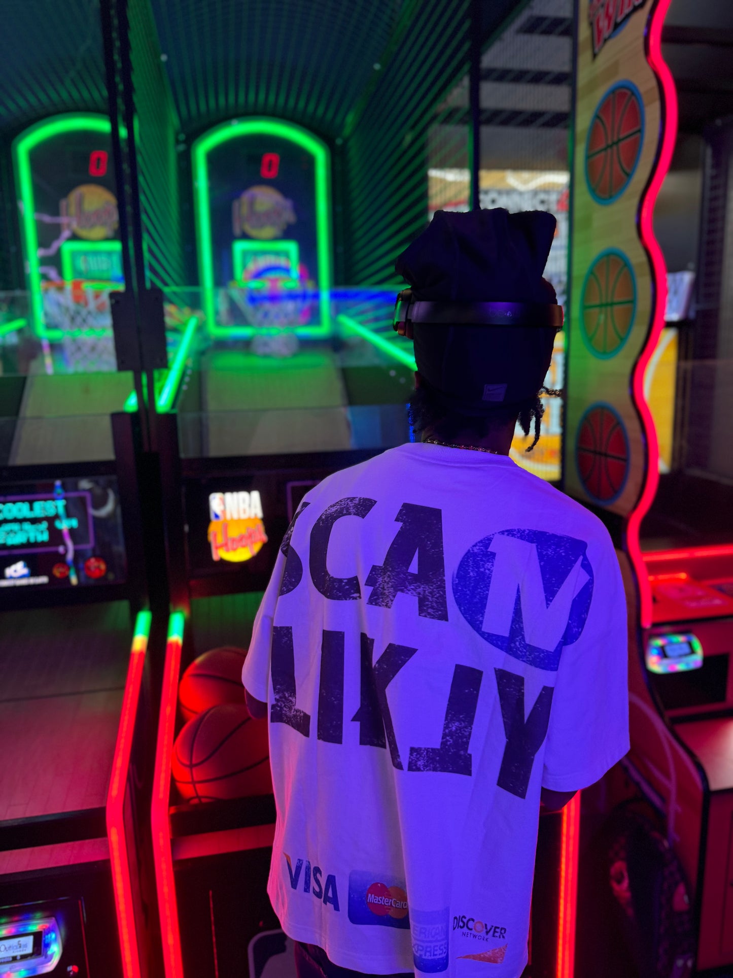 Scam likly box tee