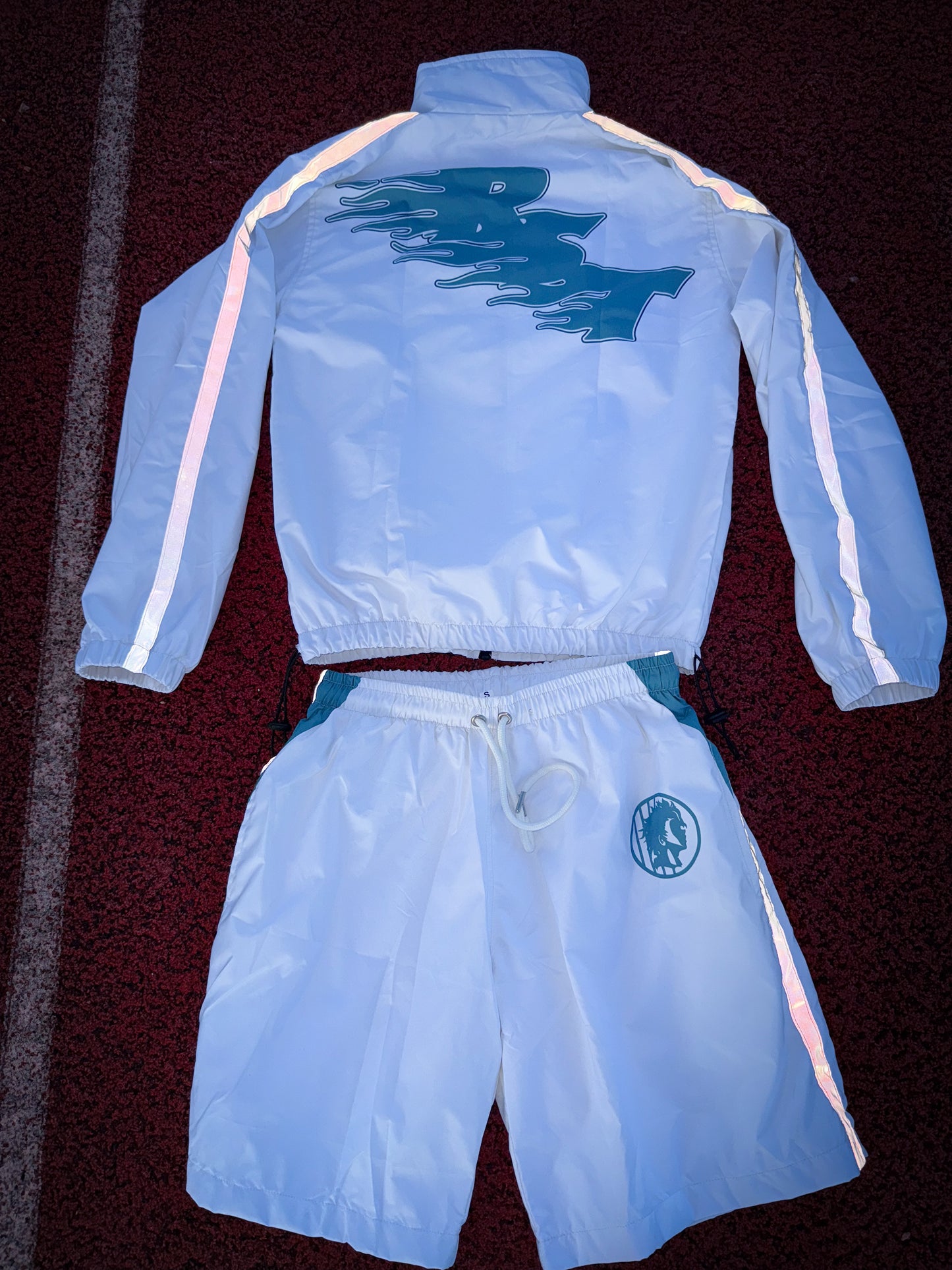 White (reflective)nylon set