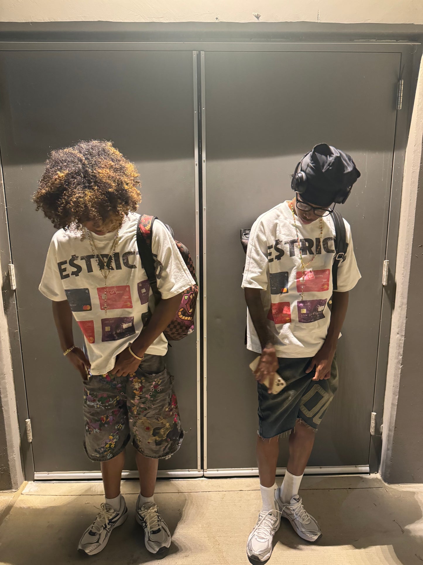Scam likly box tee
